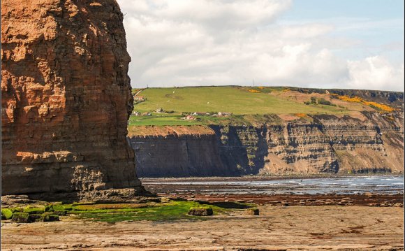 Cliffs at Cowbar | by