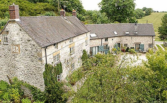 Douglas s Barn, Peak District