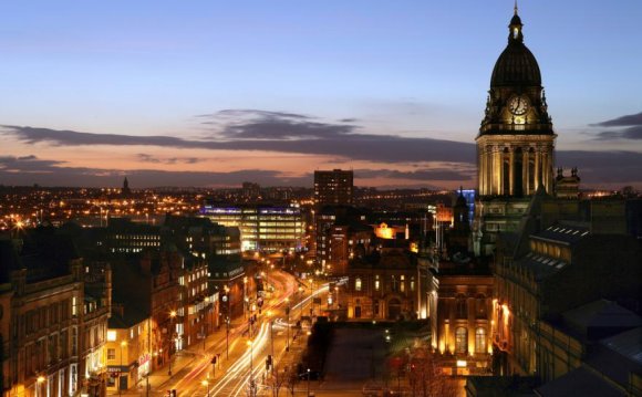 Leeds Headrow and Town Hall