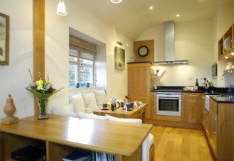 Luxury coastal cottage Whitby