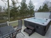 Yorkshire Lodge hot tub