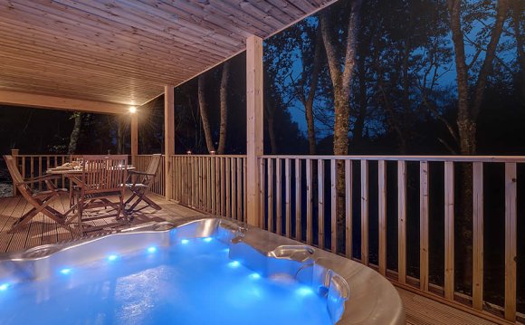 Hotel in Yorkshire with private hot Tubs